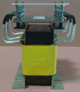 THREE PHASE CHOKE BOLTS TRANSFORMERS